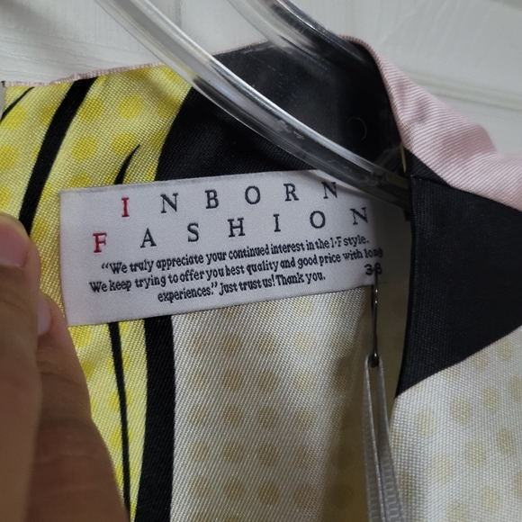 Pop Culture/Art Theme Dress Comic A-Line Dress - Picture 4 of 6